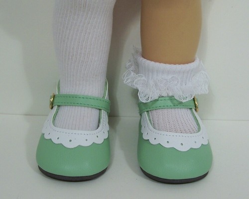Light green white tone - light,